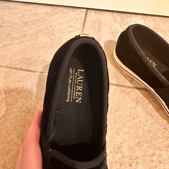 NEW w/o box Ralph Lauren Women’s Black Slip-On velvet SALE + FREE earrings! - Picture 3 of 7